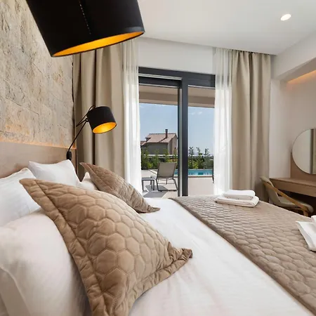 Cesarica With Heated Pool, Indoor Pool And Sauna Villa