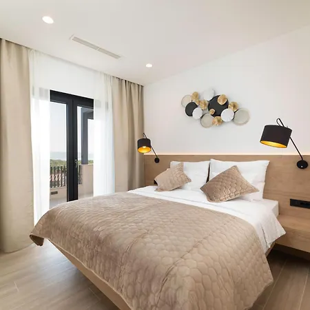 Cesarica With Heated Pool, Indoor Pool And Sauna Villa *